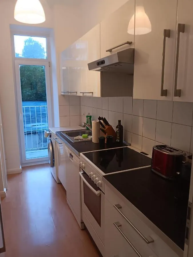 Spacious 70Sqm Apt In Popular Location Düsseldorf Apartment